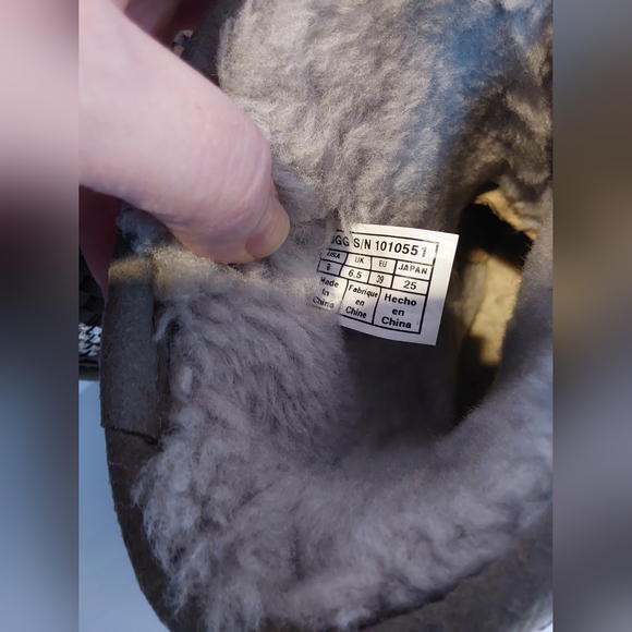 UGG Women's US 8 Woven Weave Suede Charcoal Gray Classic Short Boots 1010551 - Picture 5 of 13